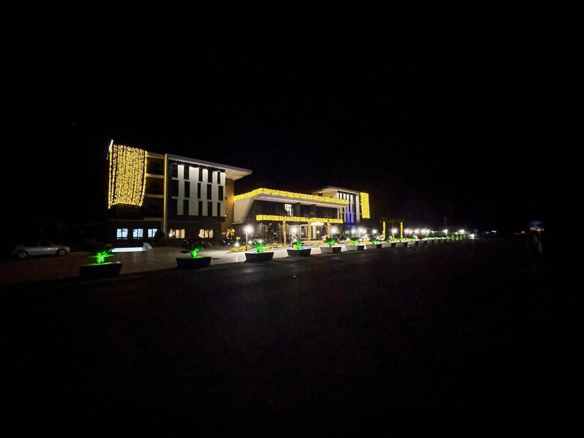 Deluxe Resort&SPA Koplik Exterior foto